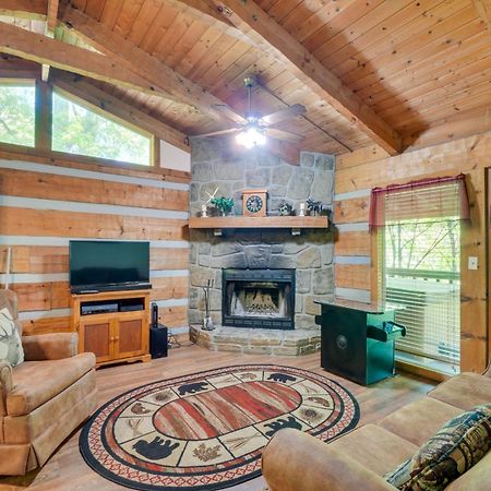 Gatlinburg Cabin With Hot Tub About 6 Mi To Downtown! 外观 照片