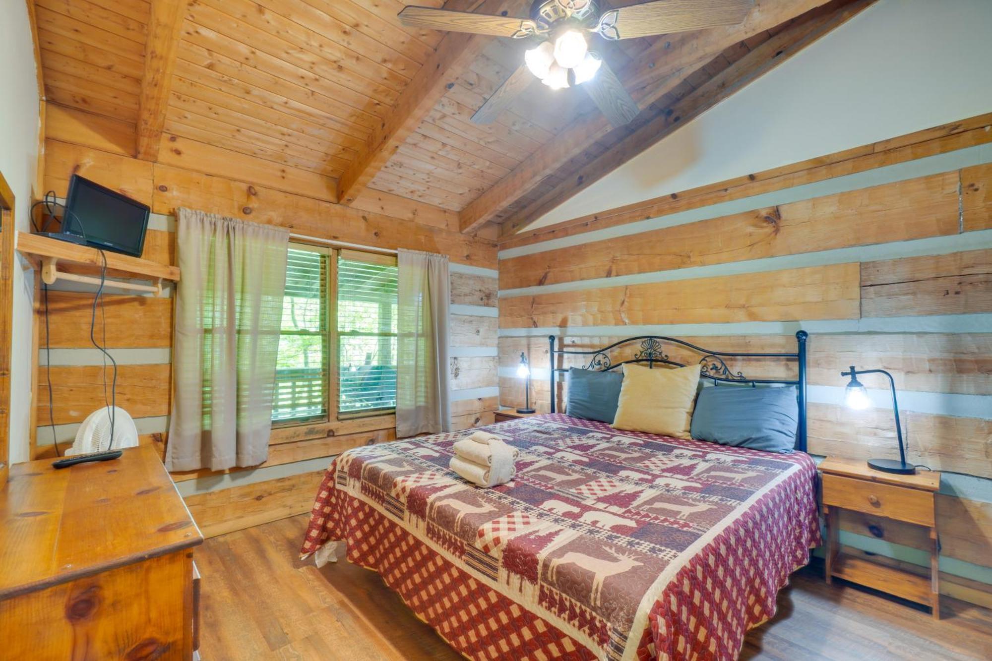 Gatlinburg Cabin With Hot Tub About 6 Mi To Downtown! 外观 照片