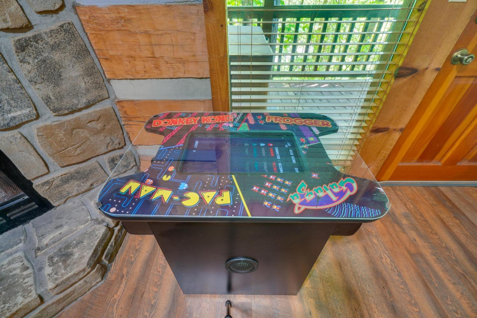 Gatlinburg Cabin With Hot Tub About 6 Mi To Downtown! 外观 照片